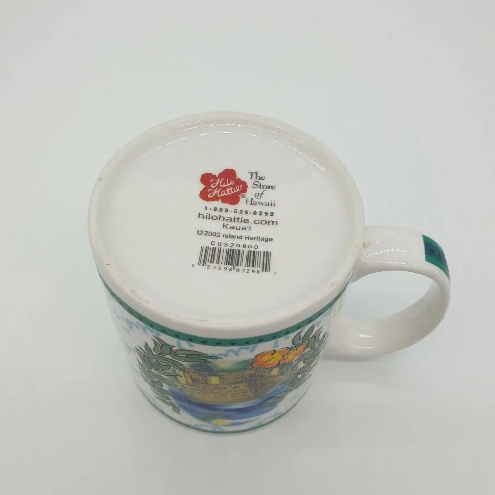 Hilo Hattie Coffee Tea Mug Kauai Souvenir Mug 8oz Hawaii Travel 2002 Collector - Picture 12 of 12